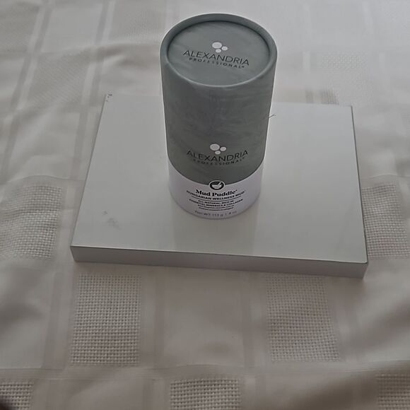 Alexandria Professional Mud Puddle Hungarian Wellness Mud 4oz - Picture 12 of 16